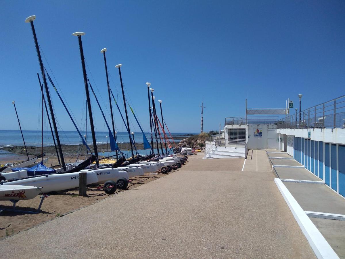 Maison Boisvinet Saint-Gilles-Croix-De-Vie, 4-5 P, Belle Cour Interieure, 200M Plage Exterior photo